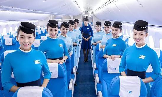 英国爆料空乘事件视频,揭秘机上服务背后的真相  第3张 英国爆料空乘事件视频,揭秘机上服务背后的真相  第3张